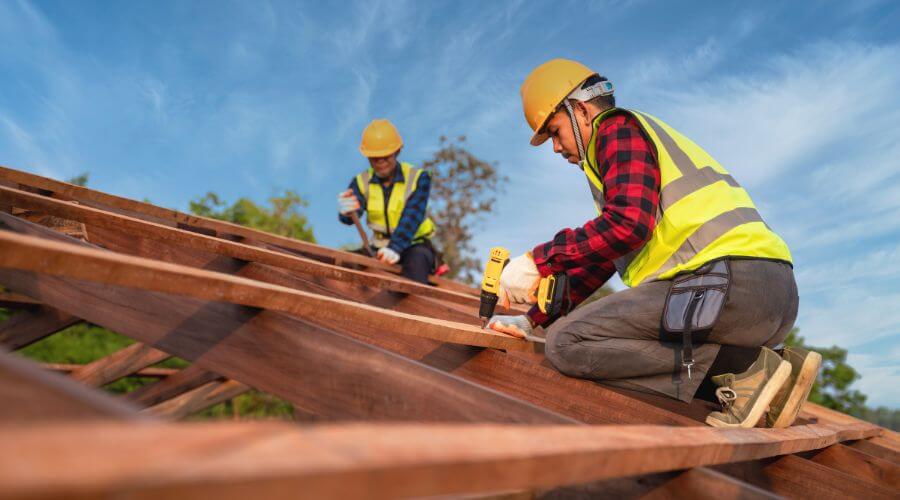 Professional metal roof installation in Beech Creek, KY